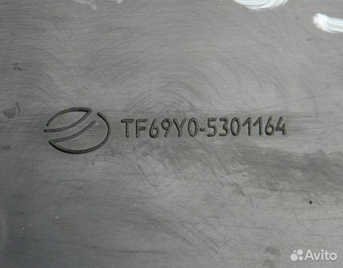 Жабо стеклоочистителя Chevrolet Lanos / Sens