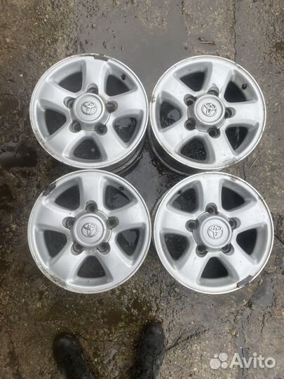Оригинальные диски на toyota Land Cruiser 100