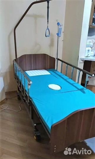 Медицинская кровать для лежачих больных Revel