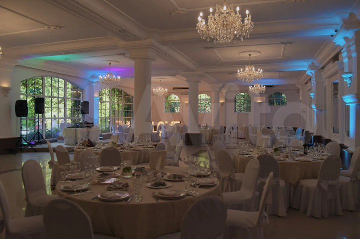 Коттедж 1000 м² на участке 15 сот.