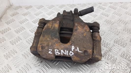 Суппорт тормозной передний левый peugeot 3008 (2BN