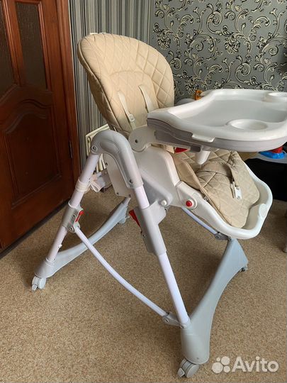 Стул для кормления