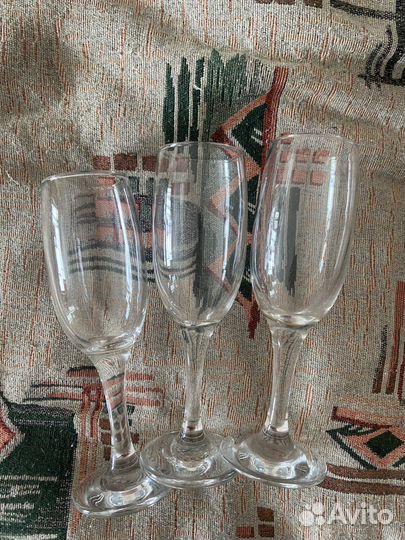Бокалы для шампанского