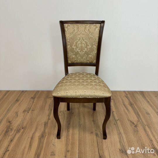 Стул обеденный 
