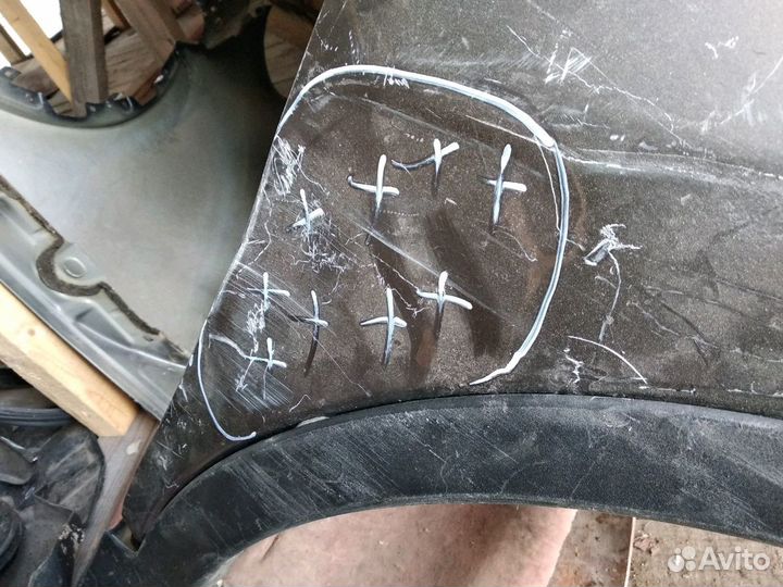 Крыло Toyota Rav4 2012-15г