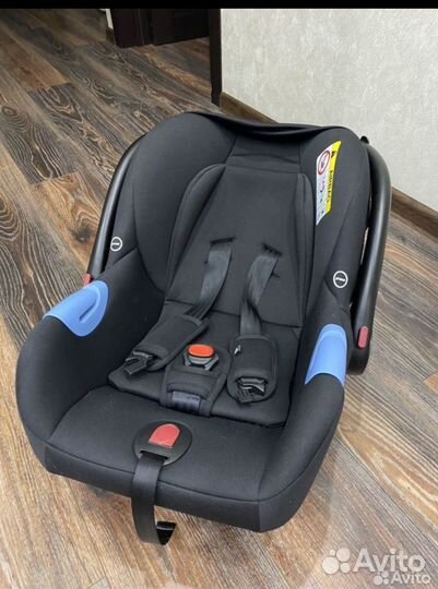 Автолюлтка с адаптерами на коляску Anex