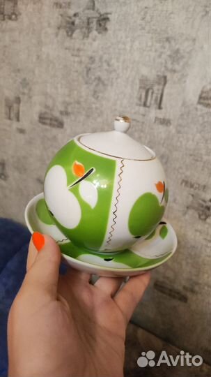 Чашки, блюдца, сахарница (товар забронирован)