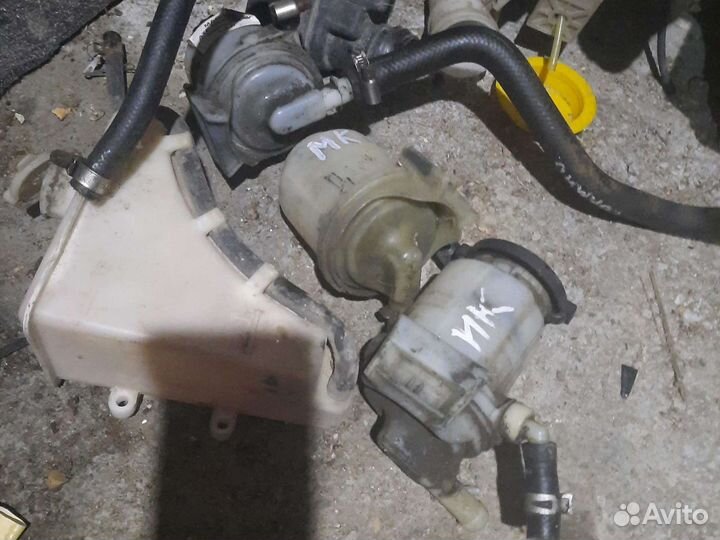 Бачок гура расширитель бачок Geely MK Lifan Solano