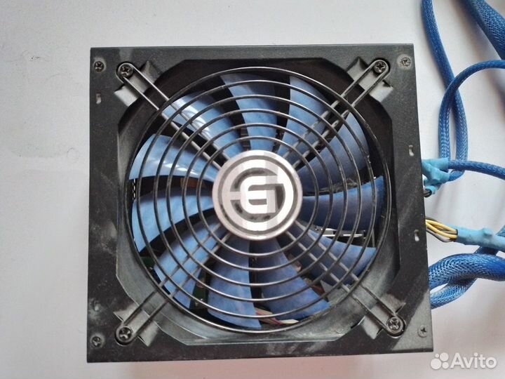 Блок питания для пк 700W