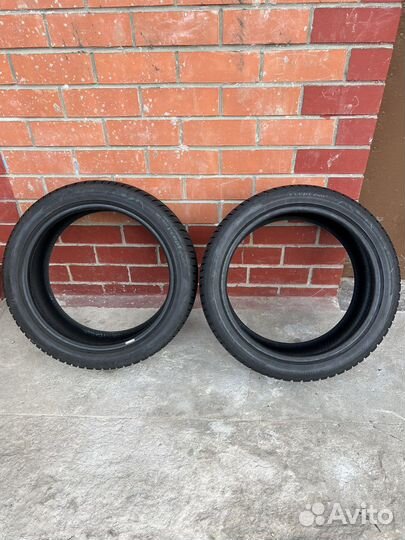 Hankook Winter I'Cept Evo 3 W330 225/45 R18 и 245/40 R18 95