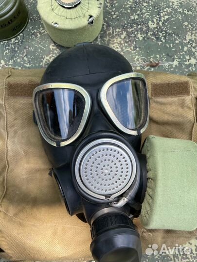 Противогаз гп-7