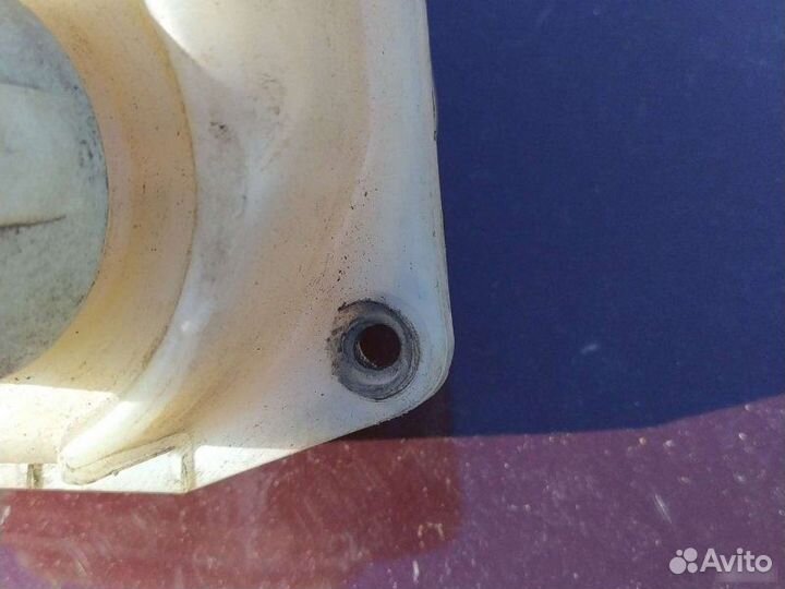 Бачок расширительный Audi 80 B3 1.8I 1988