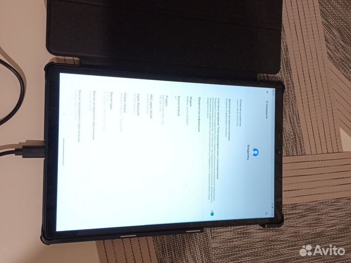 Lenovo tab10 m10 fhd plus