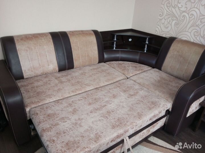 Угловой диван бу
