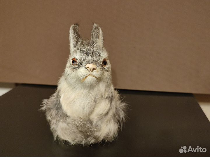 Заяц кролик фигурки с мехом реалистичные