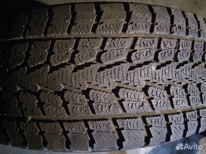 Toyo Winter Tranpath TX 275/65 R17
