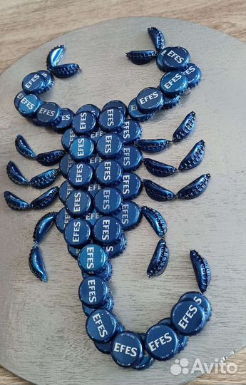 Панно из пивных крышек