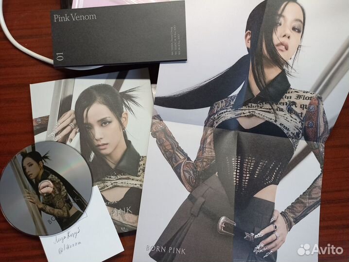 Диджипак Джису born pink фотобук season greetings