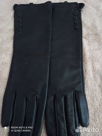 Новые кожаные перчатки на шёлковом подкладе