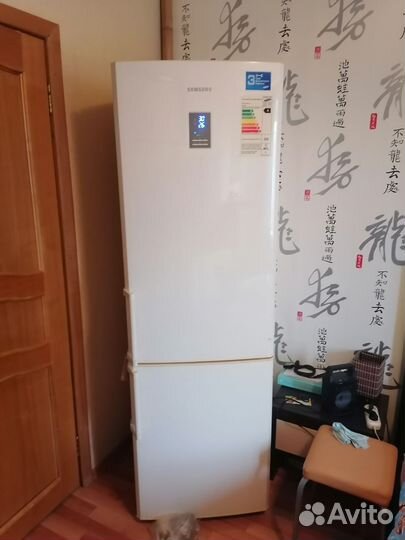 Холодильник Samsung