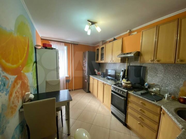 4-к. квартира, 76 м², 4/5 эт.