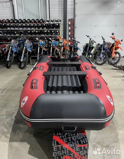 Лодка mishimo PRO 335 красно-черная Б/У