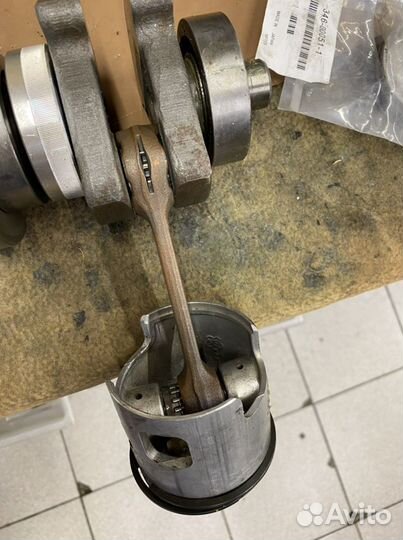 Коленвал к Mercury Tohatsu 25 и 30