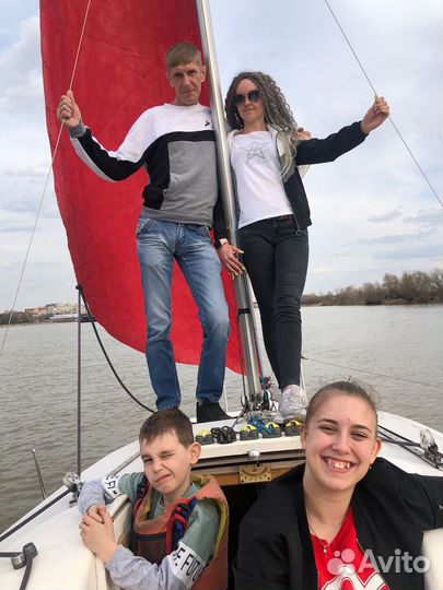 Прогулки на яхте по Иртышу