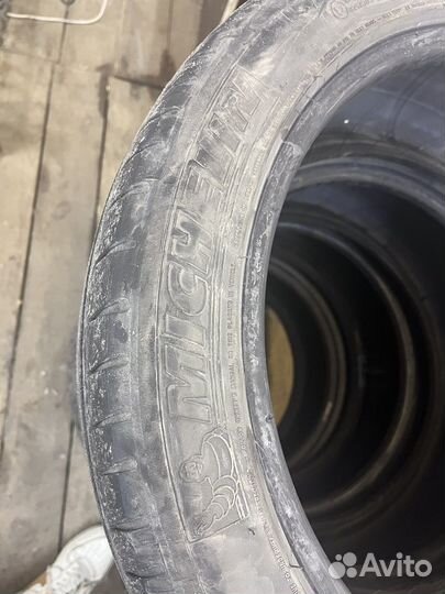 Michelin Pilot Sport 3 235/45 R18