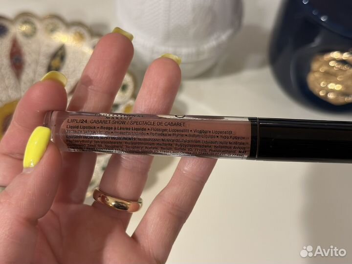 Губная помада NYX Lip Lingerie 24 Cabaret Show