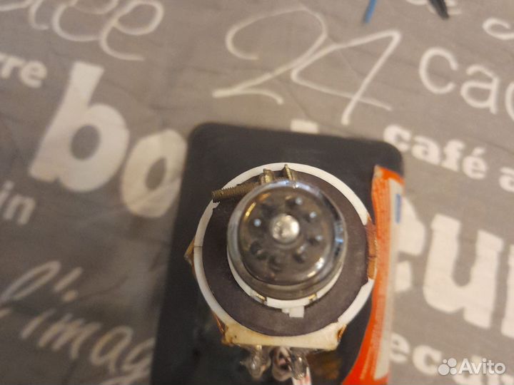 Кинескоп от мини тв черно белый