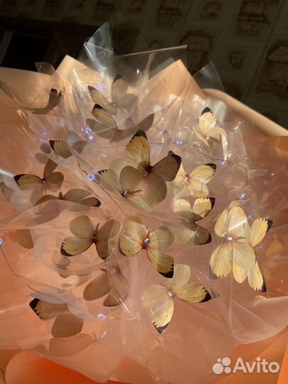 Букет из бабочек
