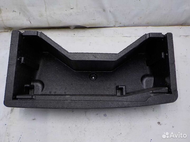 Ящик под инструменты skoda rapid 2020