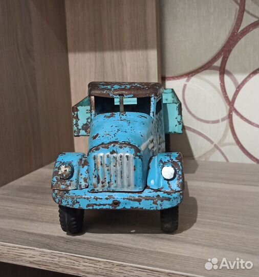 Железный грузовик СССР