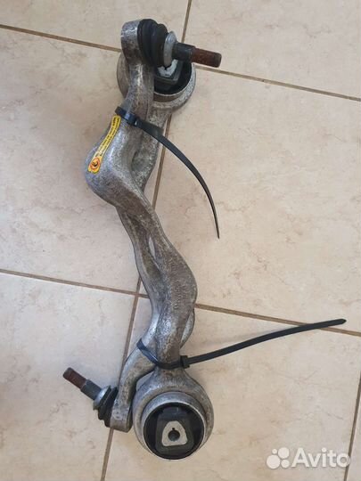 Рычаг верхний передний BMW E90