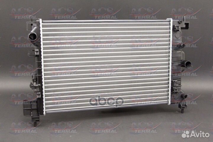 Радиатор охлаждения Chevrolet Aveo T300 / Mokka