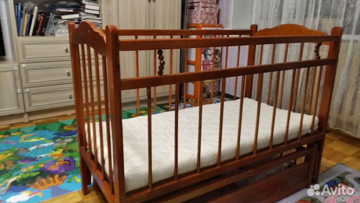 Детская кроватка 120 на 60
