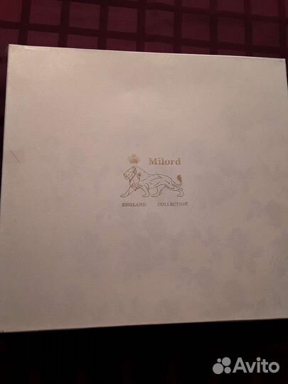 Красивая Менажница фарфоровая