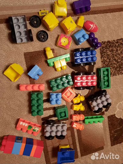 Конструктор крупный