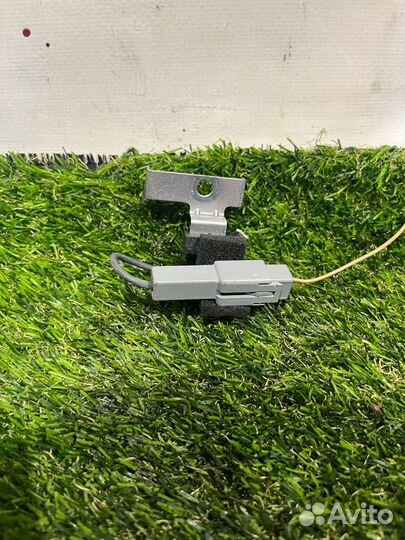 Усилитель антенны Ford Mustang 6 рест. 2018