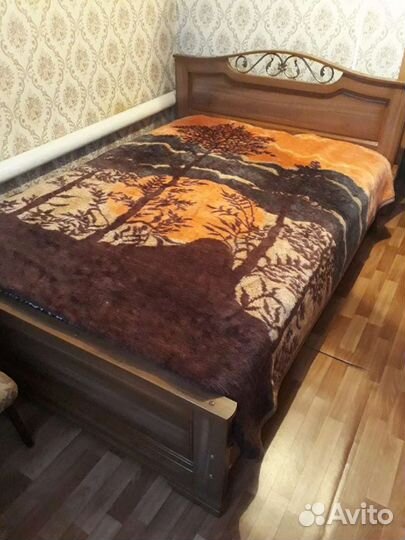 Покрывало пикейное. Плед. Скатерть. Наволочки