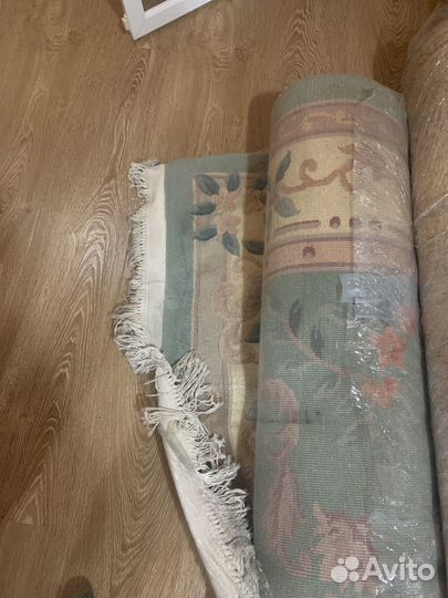 Ковер шерстяной