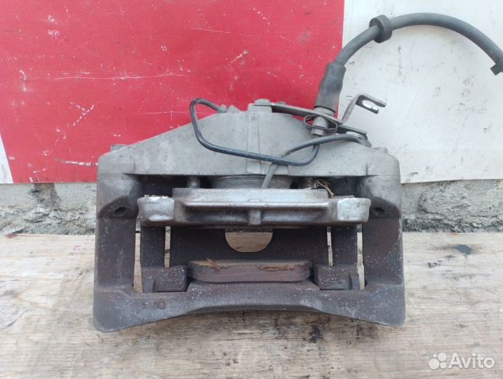 Суппорт передний левый Audi A6 C6 4F A4 B7 A8 4E