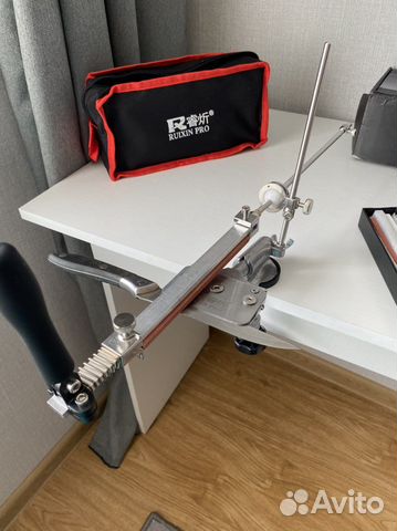 Точилка для ножей с поворотным механизмом