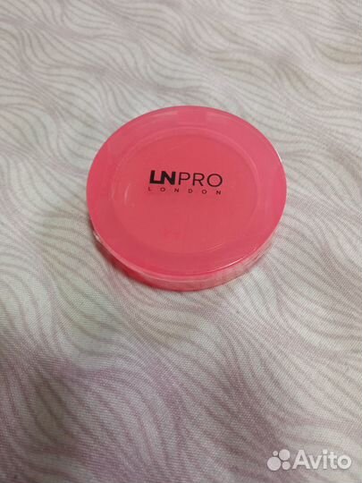 LN Professional румяна