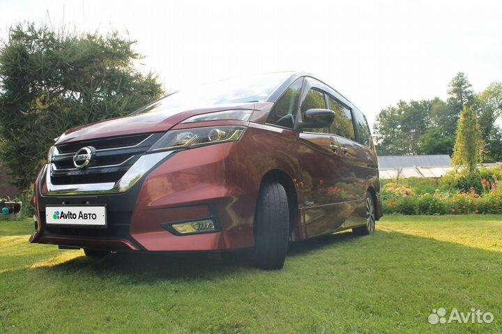 Nissan Serena 2.0 CVT, 2016, 142 300 км