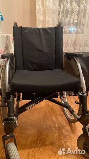Инвалидная коляска складная бу