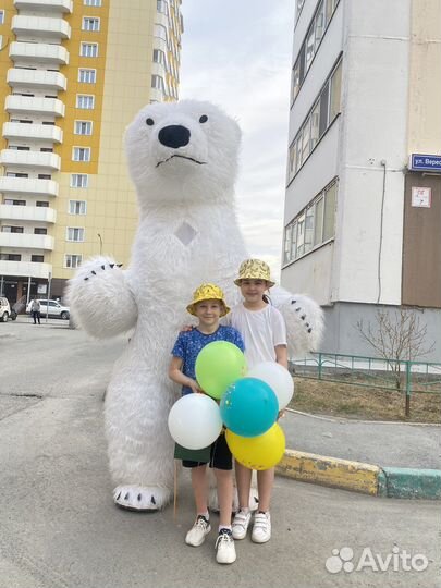 Белый Мишка. Поздравление. Ростовая кукла