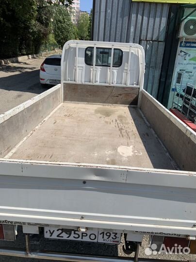 Nissan Atlas бортовой, 2003