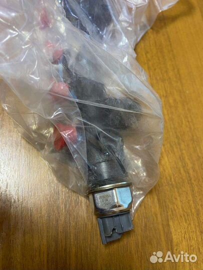 Датчик давл.топлива citroen jumper 2.2 1570P1